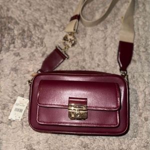 MICHAEL KORS BRADSHAW MEDIUM NWT